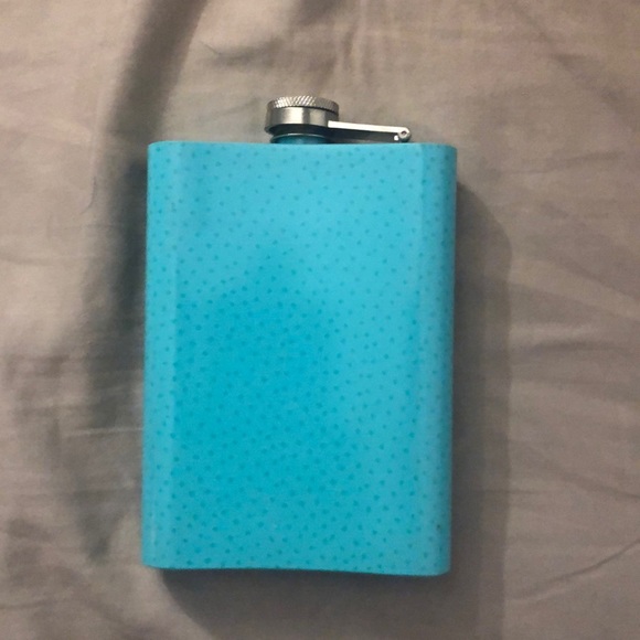 Bat sh*t crazy flask - Picture 2 of 2